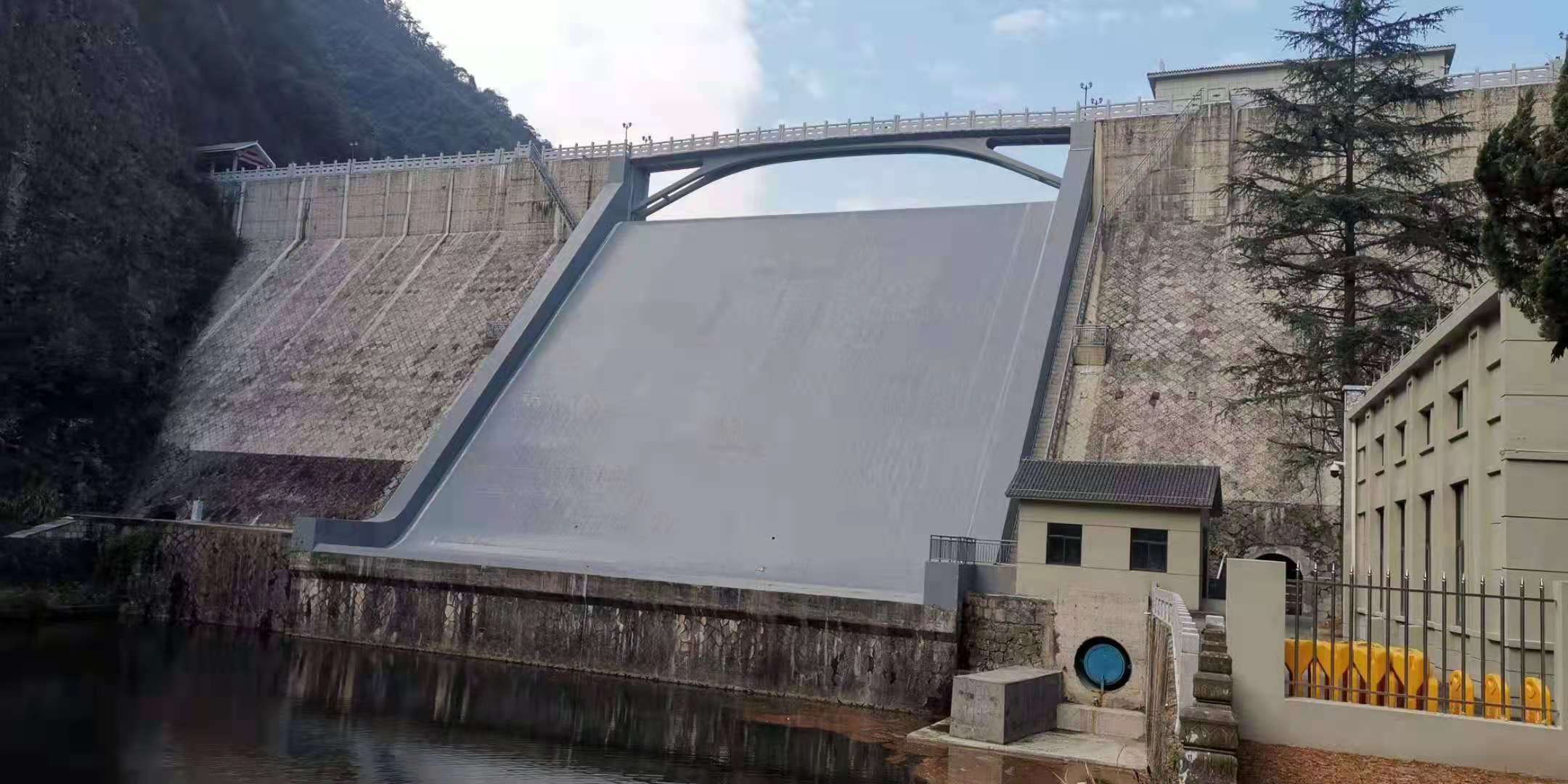 諸暨五泄水庫壩面廊道維修加固防滲工程
