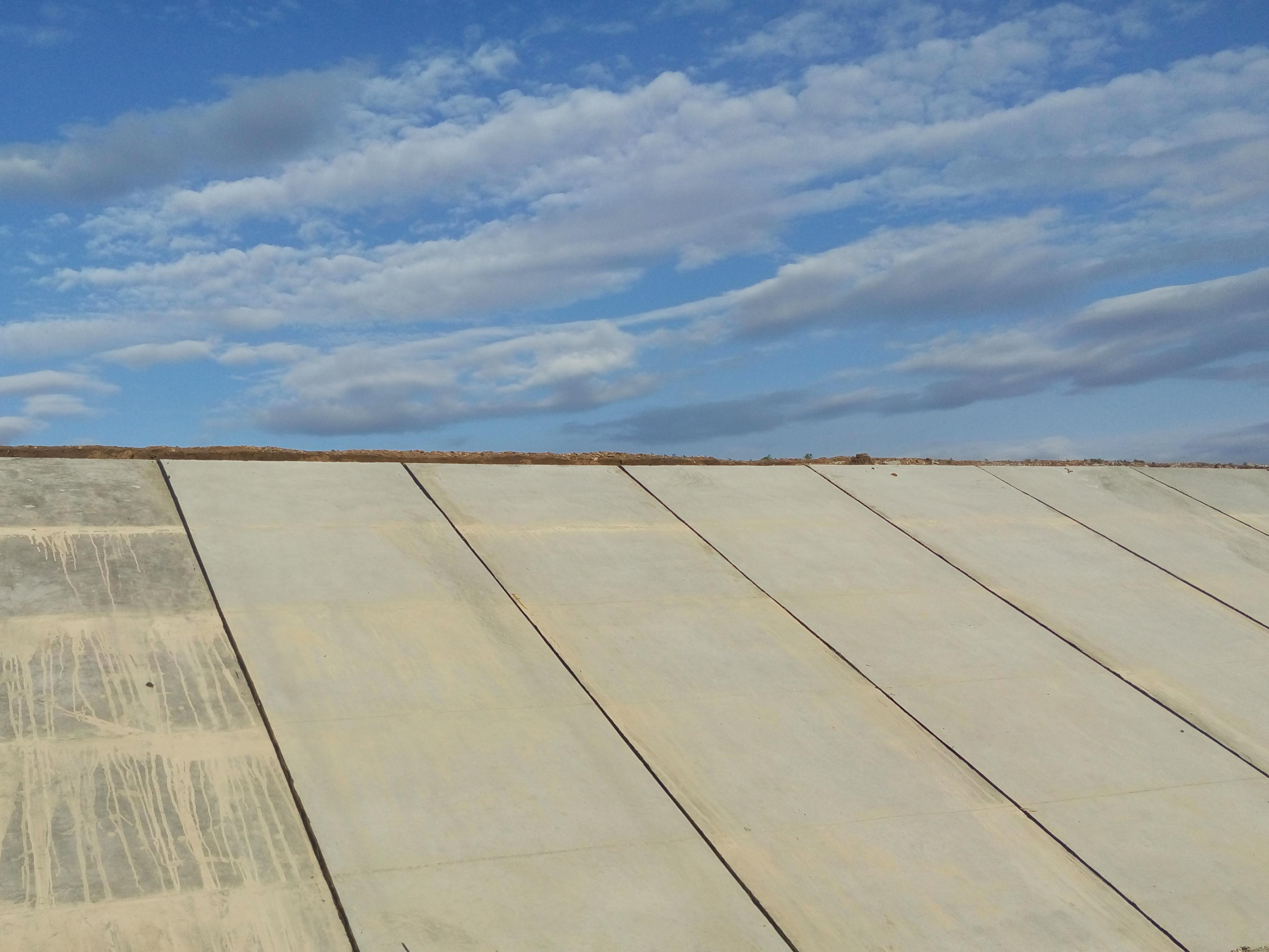 環(huán)保型聚氨酯建筑密封膠（1:4）